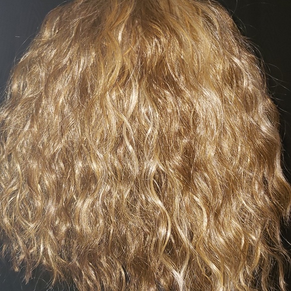 Vivica Fox Synthetic Wig NWOT - Picture 7 of 8